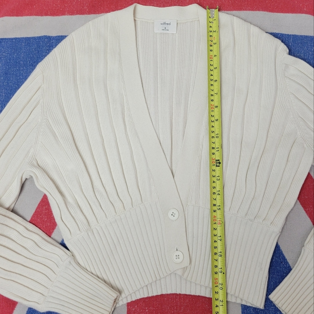 Aritzia Wilfred Thais Cardigan - Picture 10 of 14